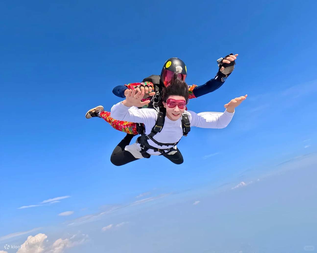 Instructor and guest in freefall